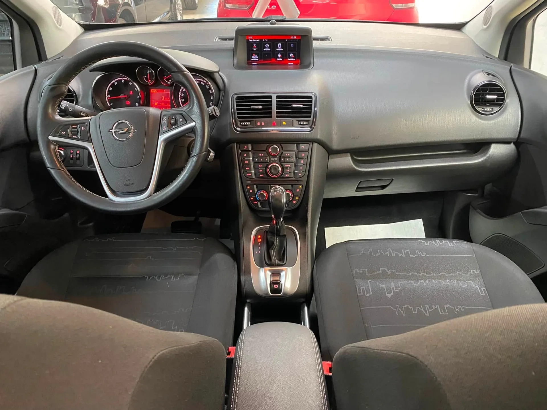 Vue 10 — Véhicule d’occasion Opel Meriva Turbo Cosmo 2016