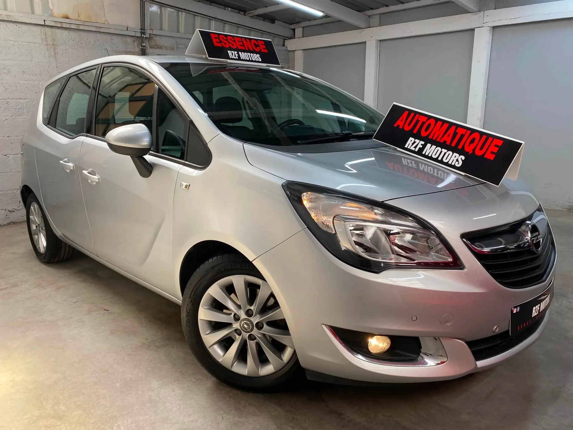 Vue 2 — Véhicule d’occasion Opel Meriva Turbo Cosmo 2016