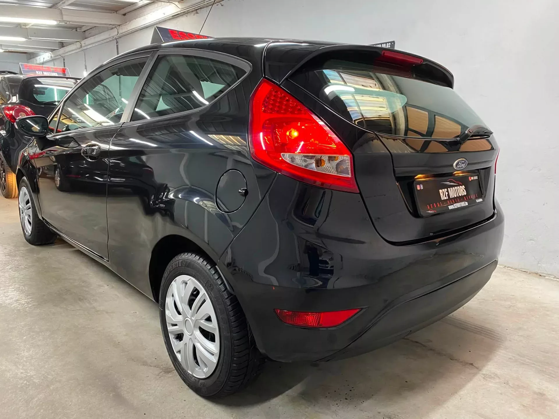 Vue 7 — Véhicule d’occasion Ford Fiesta Titanium 2012