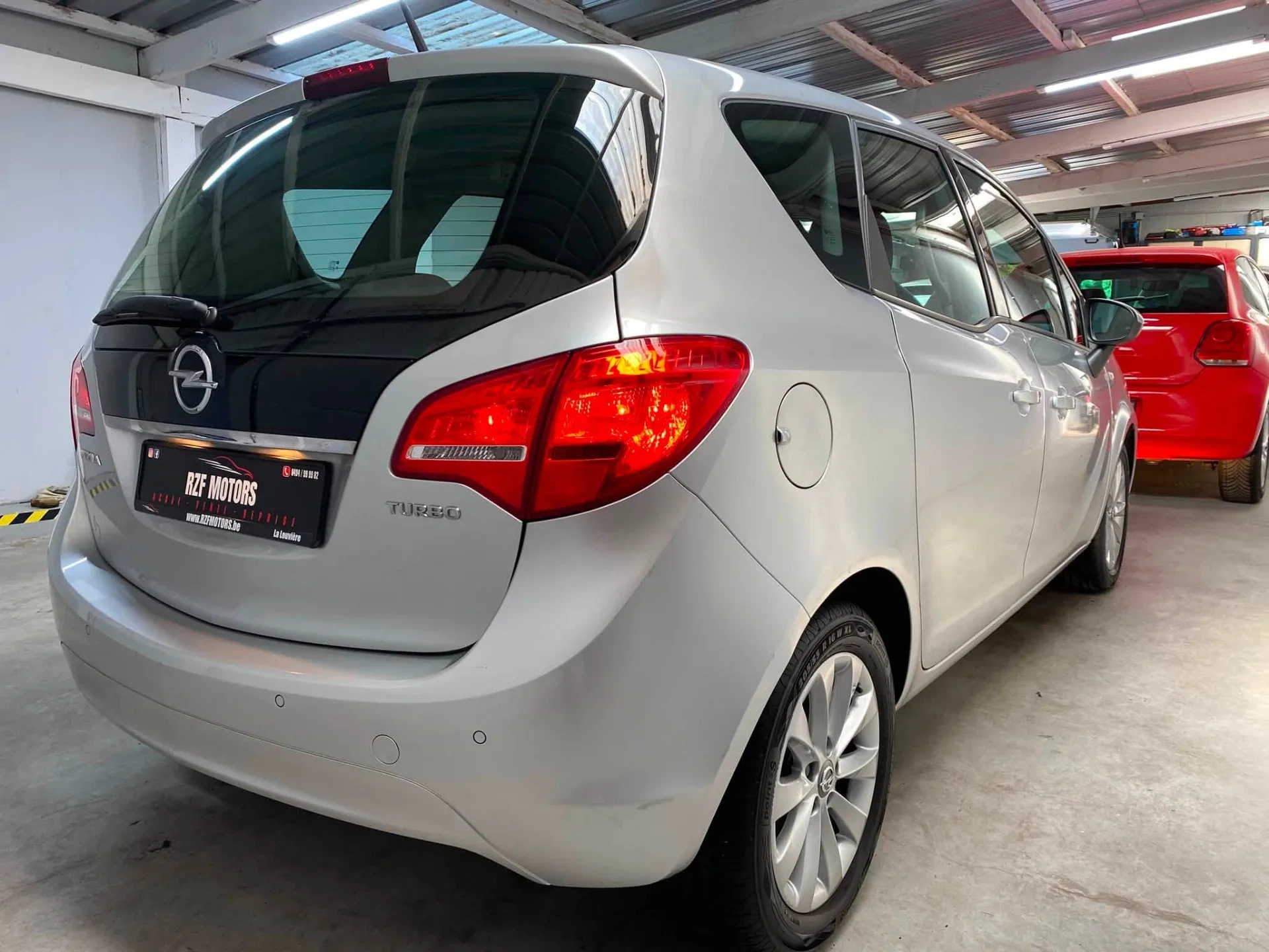 Vue 3 — Véhicule d’occasion Opel Meriva Turbo Cosmo 2016