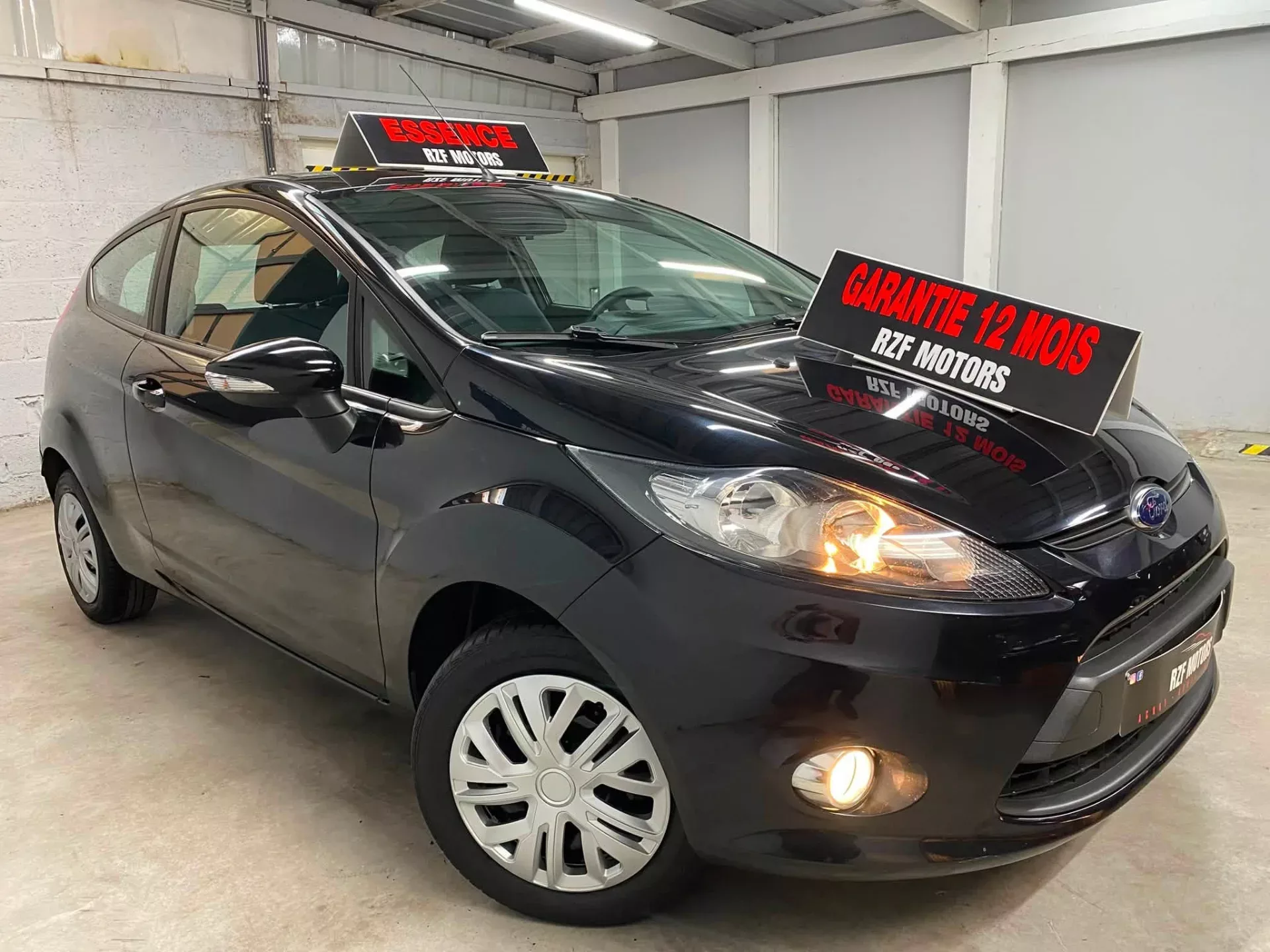Vue 3 — Véhicule d’occasion Ford Fiesta Titanium 2012