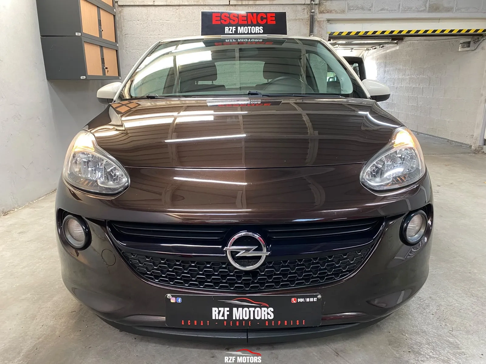 Vue 2 — Véhicule d’occasion Opel Adam Glam 2015
