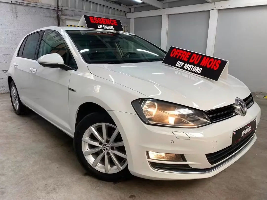 Vue 3 — Véhicule d’occasion Volkswagen Golf Lounge 2016