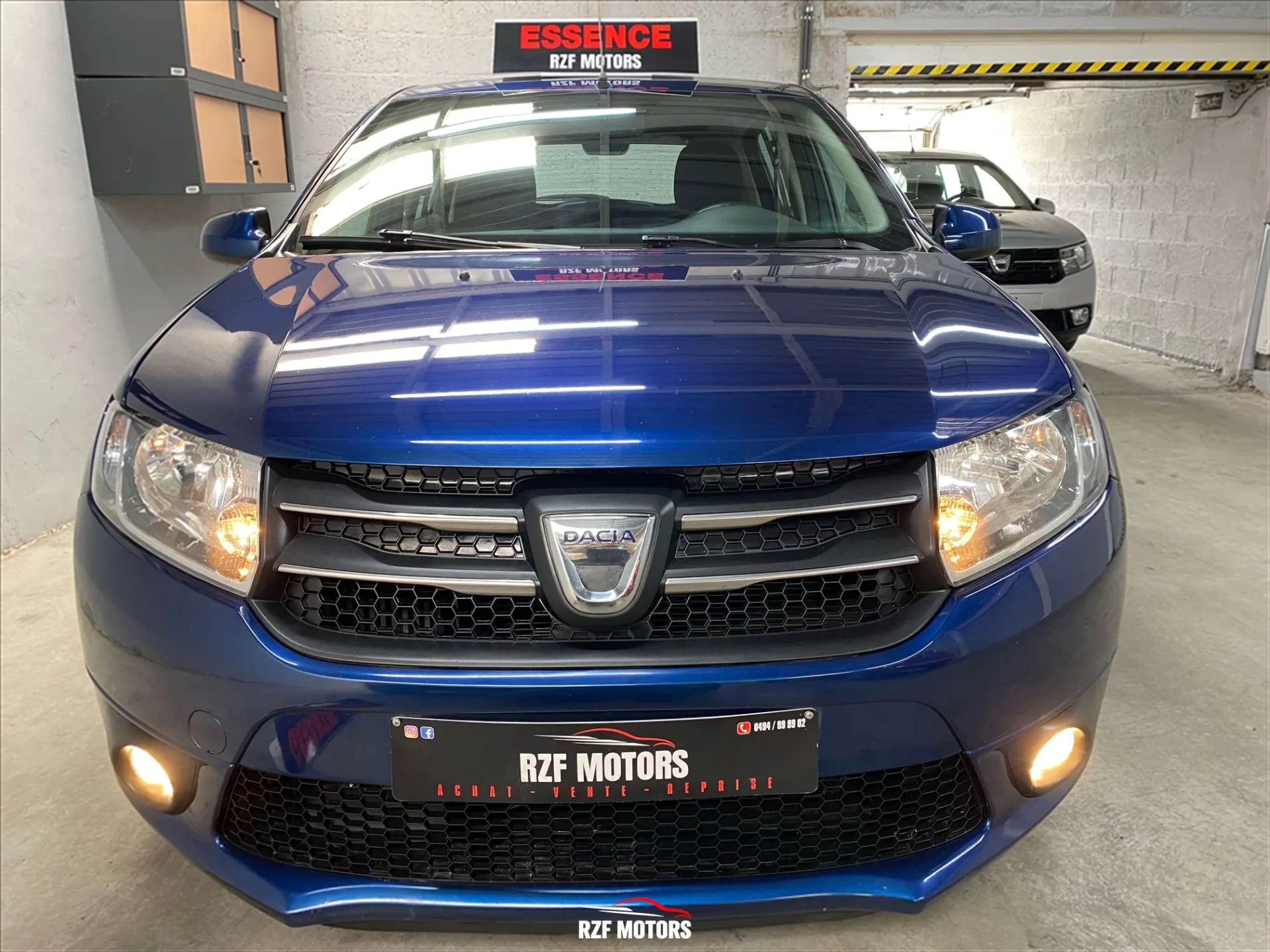Vue 2 — Véhicule d’occasion Dacia Sandero Celebration 2015