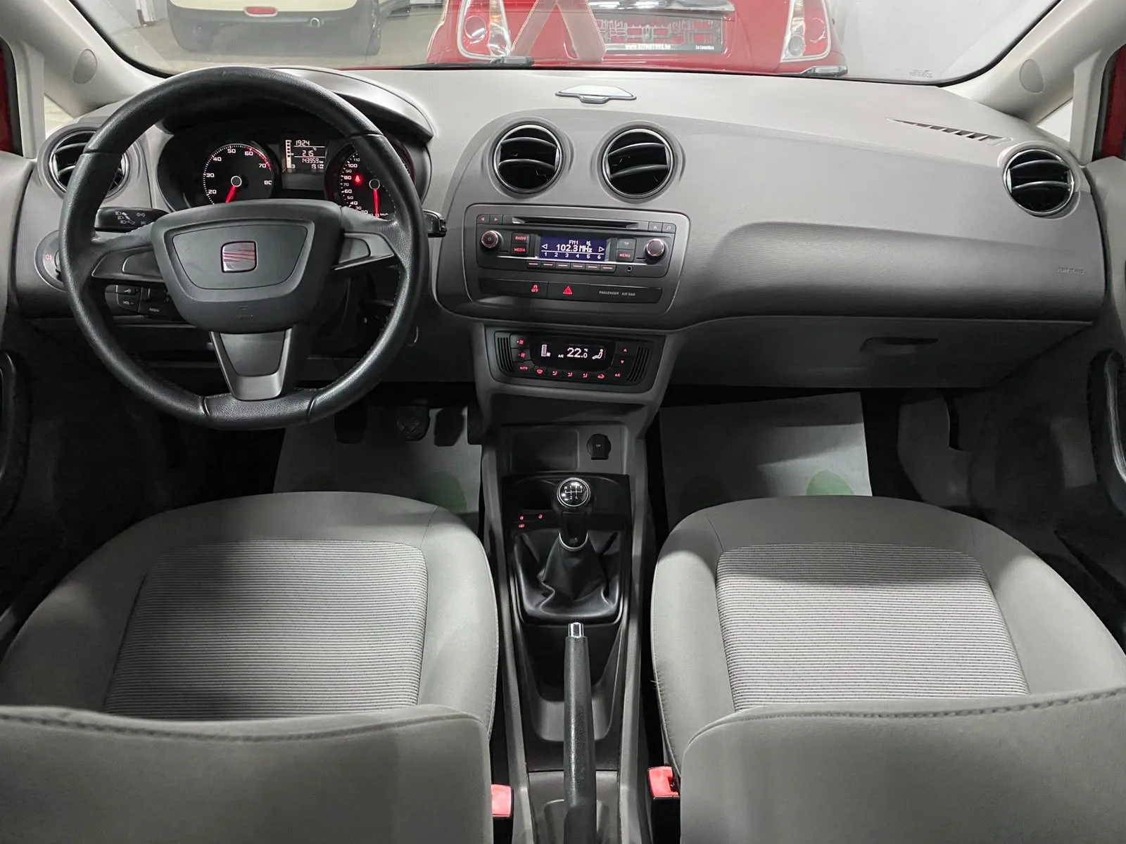 Vue 11 — Véhicule d’occasion SEAT Ibiza Style 2013