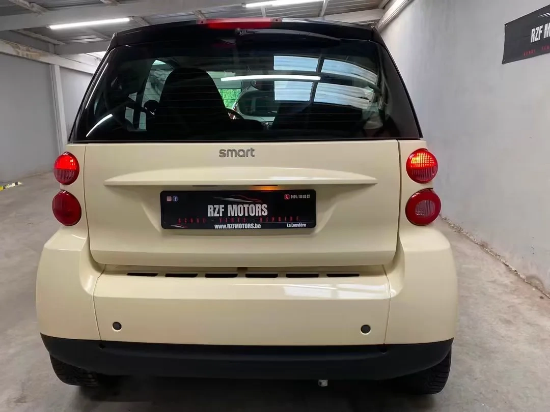 Vue 5 — Véhicule d’occasion Smart Fortwo  2012